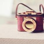 3D Wood and Leather Camera Necklace - Movable lens